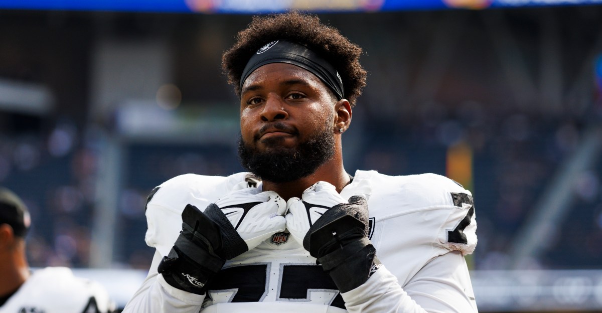 Patriots lose practice squad OT to Browns’ 53-man roster