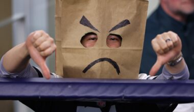 Dallas Cowboys fans do a U-turn when it comes to confidence in the team