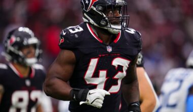 New York Giants add veteran LB Neville Hewitt to practice squad