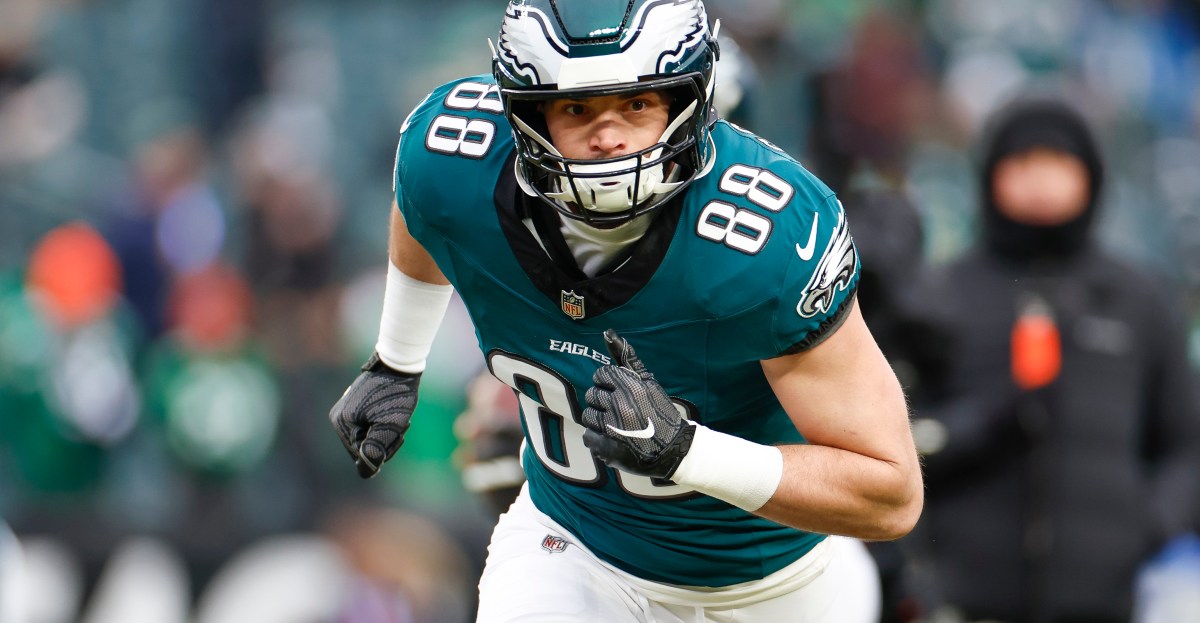 Eagles-Rams Final Injury Report: Dallas Goedert will play