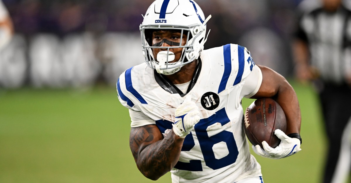 Seattle Seahawks signing veteran running back Khalil Herbert