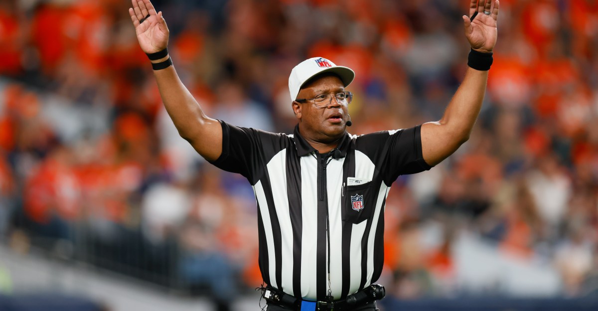Dallas Cowboys vs Packers referee report: How they could impact Micah Parsons’ homecoming game