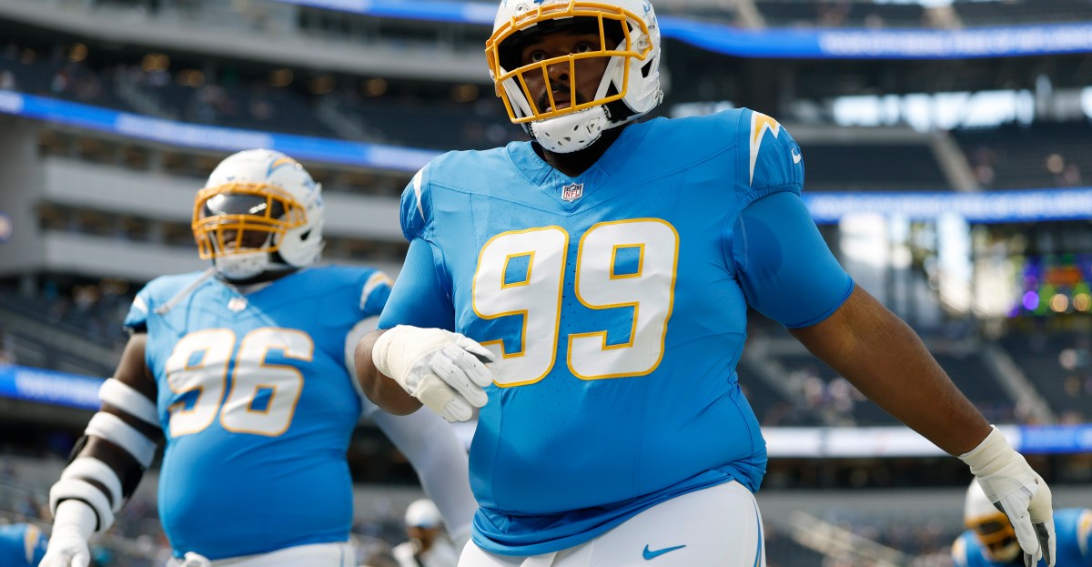 Chargers-Broncos Snap Counts: Several rookies make NFL debut