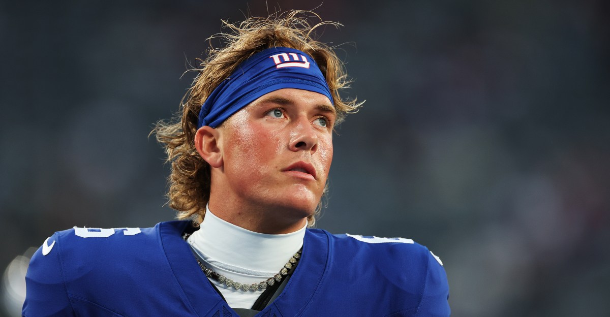 New York Giants depth chart: Jaxson Dart listed as QB2