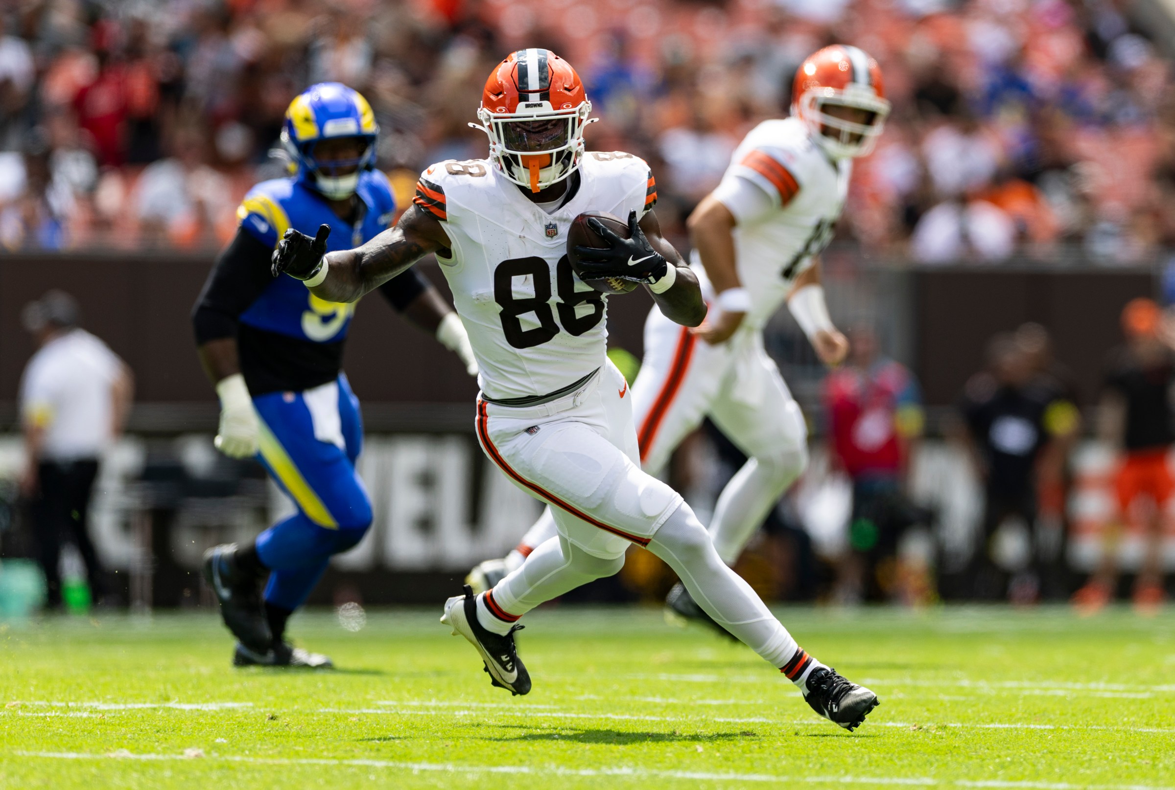 CLEVELAND, OHIO - AUGUST 23: Harold Fannin Jr. #88 of the Cleveland Browns runs the ball in the first quarter during the NFL Preseason 2025 game against the Los Angeles Rams at Huntington Bank Field on August 23, 2025 in Cleveland, Ohio. (Photo by Lauren Leigh Bacho/Getty Images)