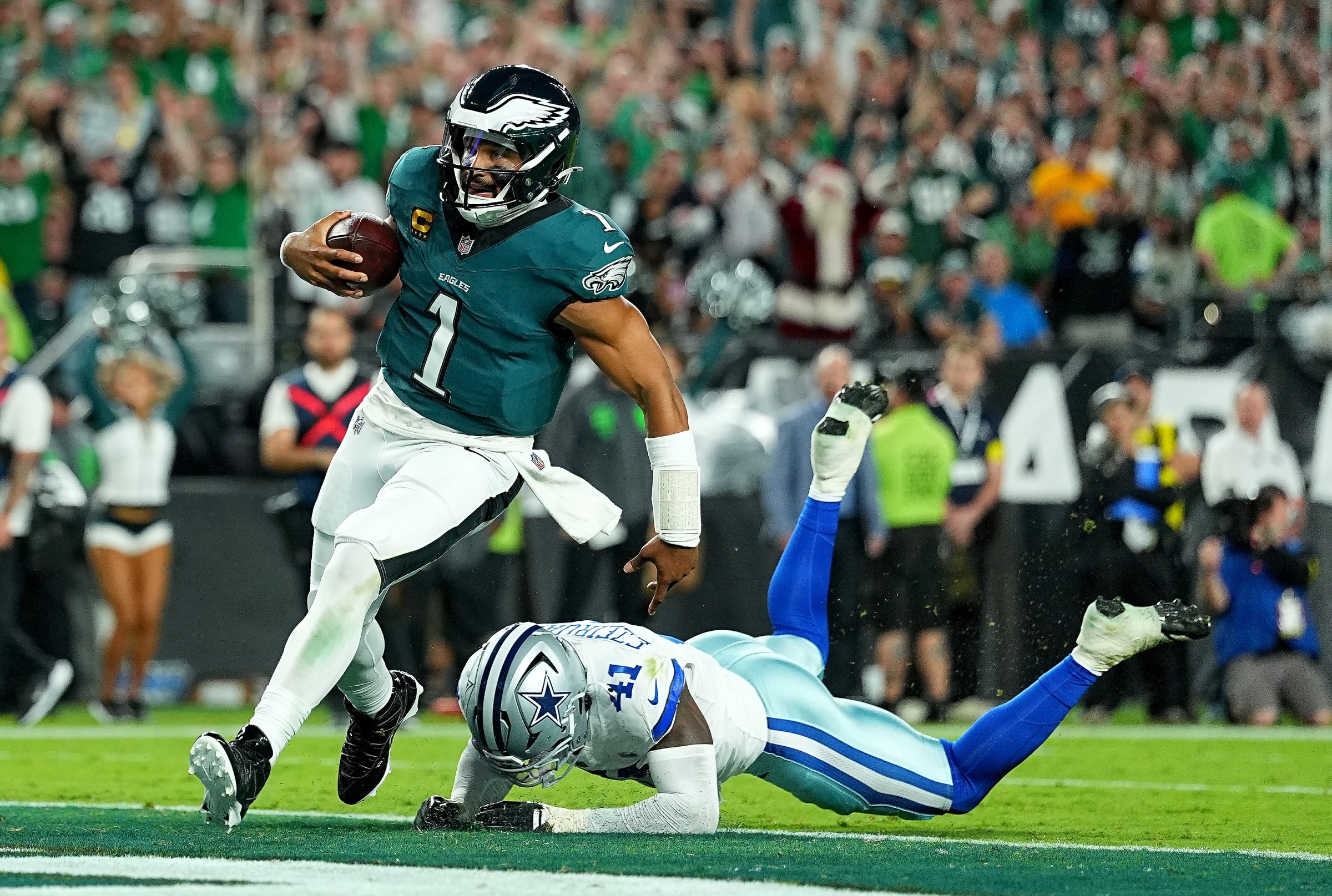 (Photo by Mitchell Leff/Getty Images)