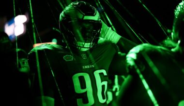 Eagles bring Gabe Hall back on the practice squad