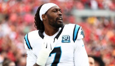 Dallas Cowboys, Jadeveon Clowney hope kept alive by Stephen Jones