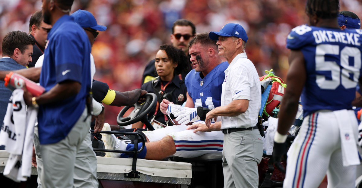 Giants injury news: Micah McFadden suffers leg injury in season opener