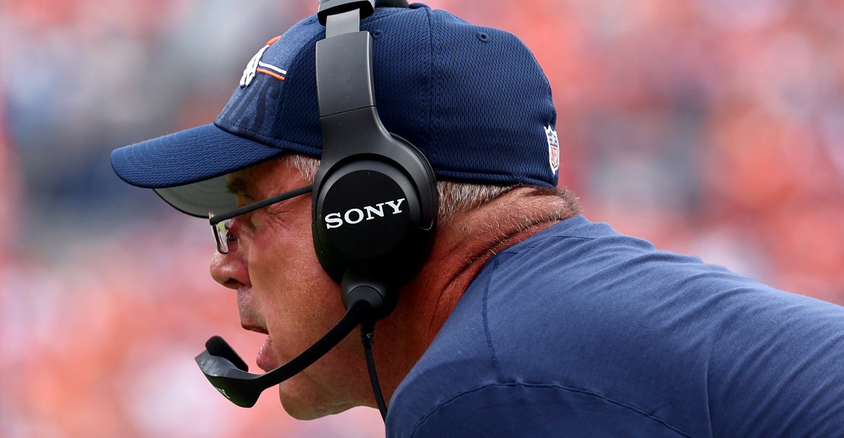 Denver Broncos in search of clean, complete game