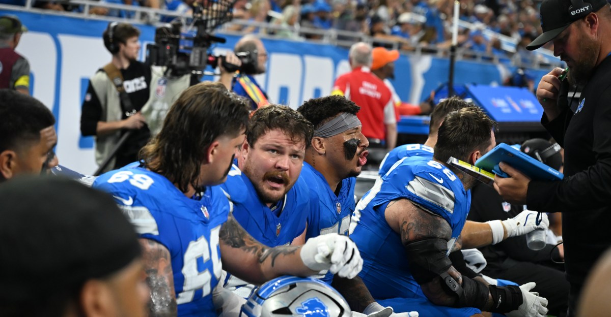 How the Detroit Lions’ interior offensive line bounced back against the Chicago Bears.
