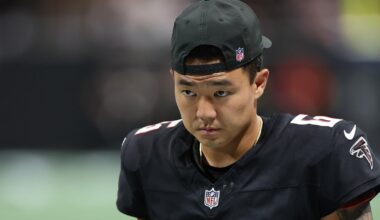Atlanta Falcons cut longtime kicker Younghoe Koo, sign Parker Romo to active roster