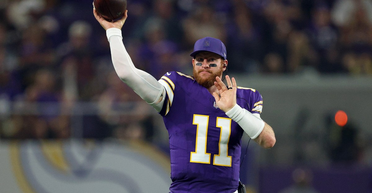 NFL news: Carson Wentz starting again, Jayden Daniels could miss time