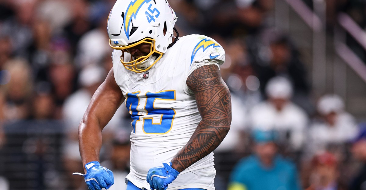 Los Angeles Chargers EDGE Tuli Tuipulotu is one of NFL’s most underrated players Week 4