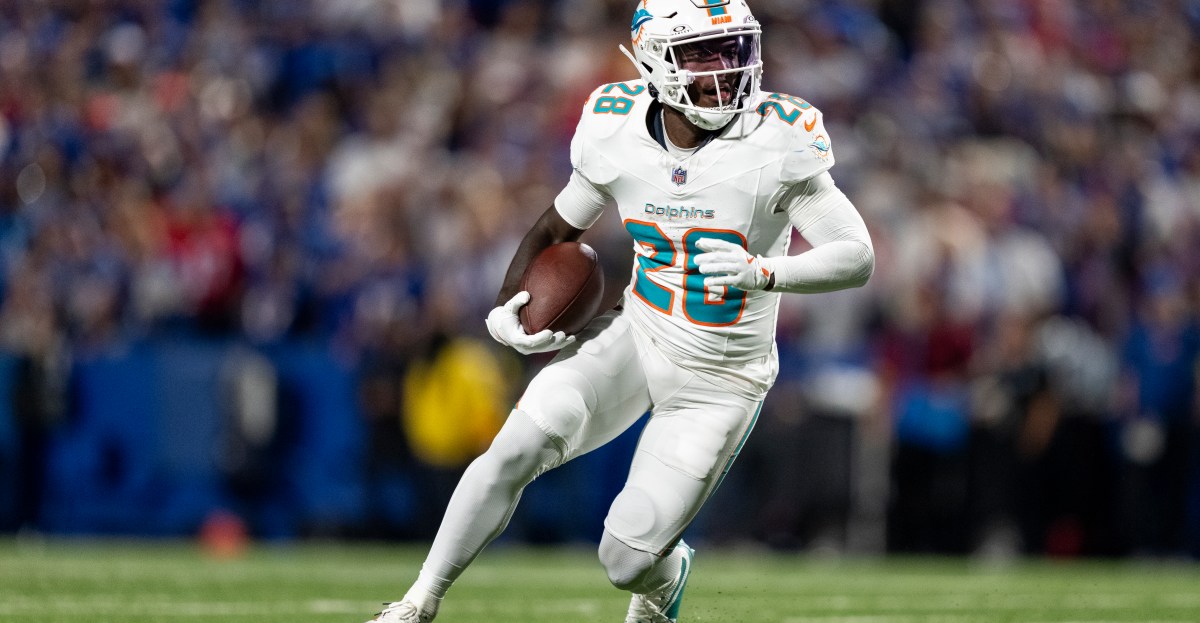 Dolphins need to rely on running game - The Splash Zone 9/26/25