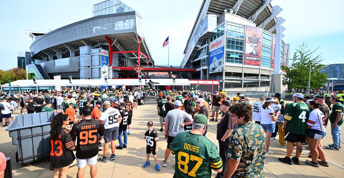 Congrats from the enemy: Packers fans weigh in on Browns Week 3 victory