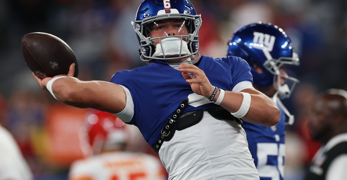 Chargers to face Jaxson Dart after Giants bench Russell Wilson