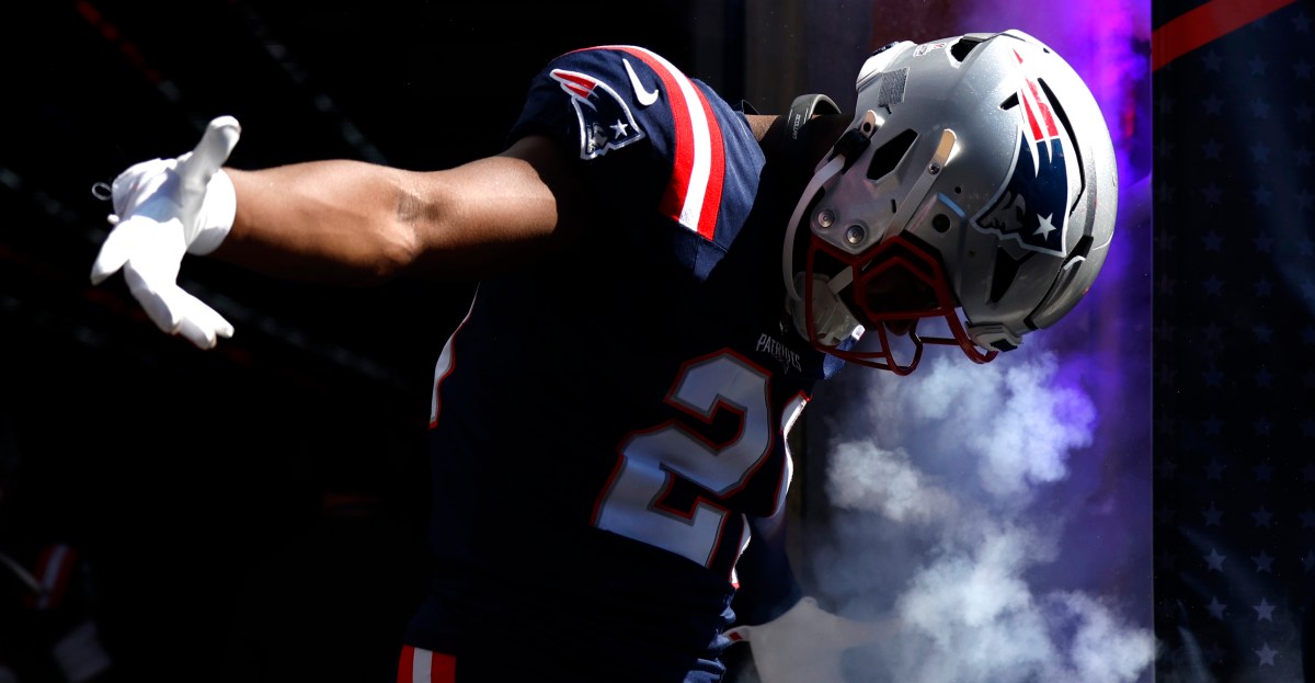 Patriots injury updates: Pats lose starting defender in win over Panthers