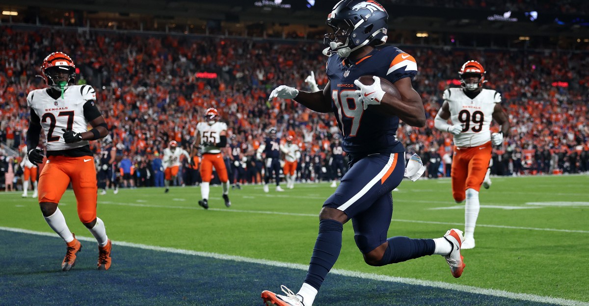 Twitter rips Zac Taylor and Bengals after embarrassing loss to Broncos