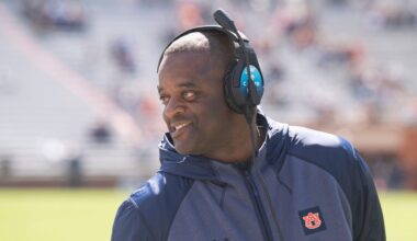 Falcons fire WRs coach Ike Hilliard