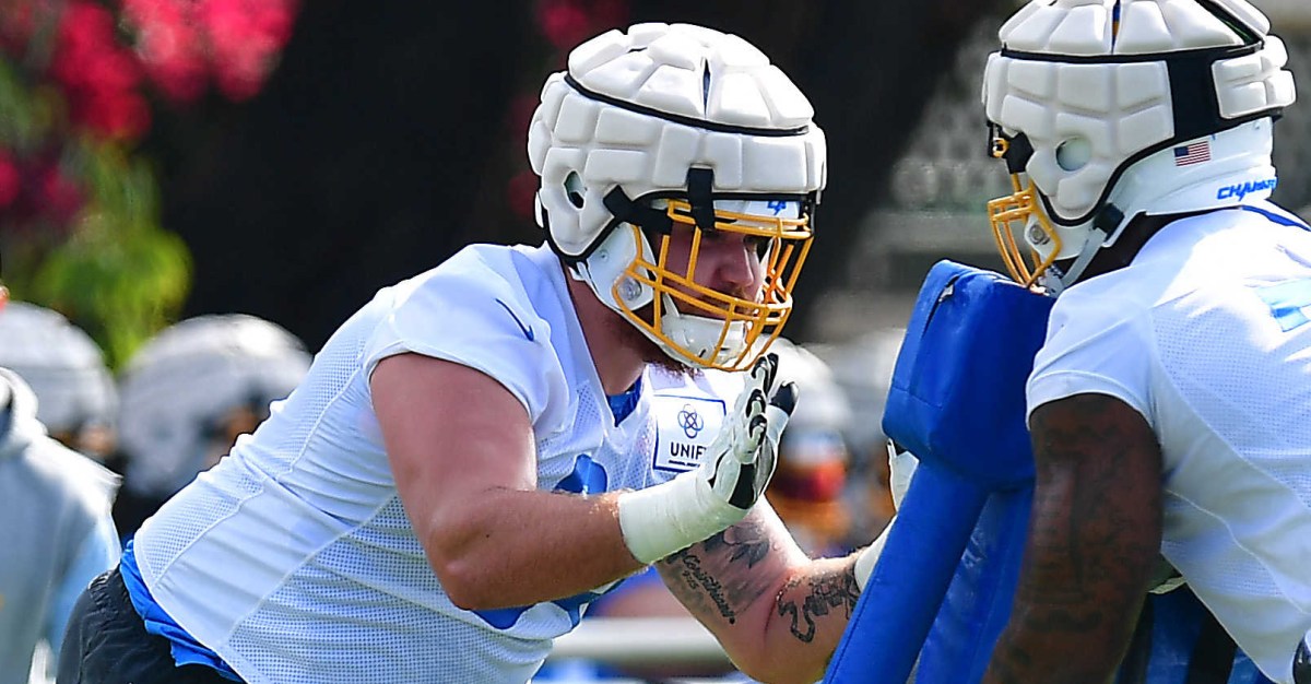 Patriots elevate 2 players from practice squad for Panthers game