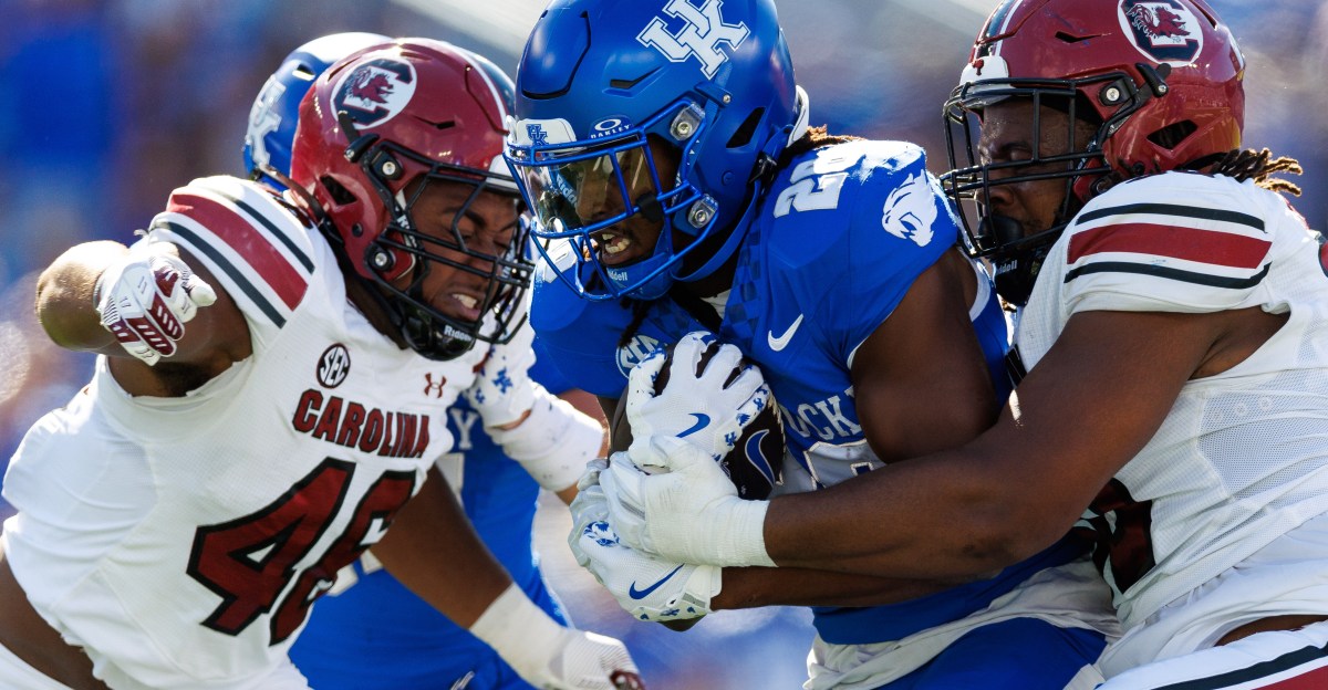 Kentucky Football: Players to watch and keys to the game at South Carolina Gamecocks