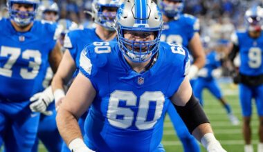 How Graham Glasgow’s notebook should help ‘calm’ Lions offense