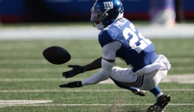 PFF grades and snap counts for the Giants’ victory over the Chargers