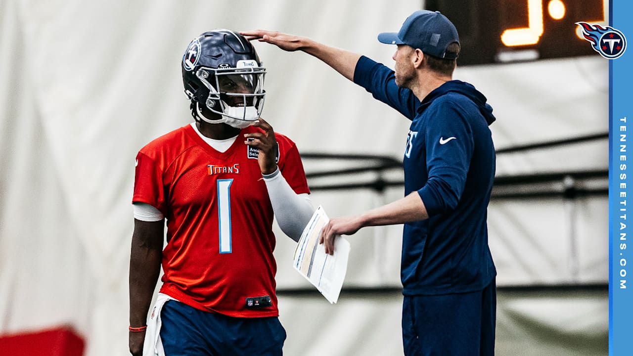 Titans QB Cam Ward Excited About What’s Next With New Offensive Play-Caller Bo Hardegree
