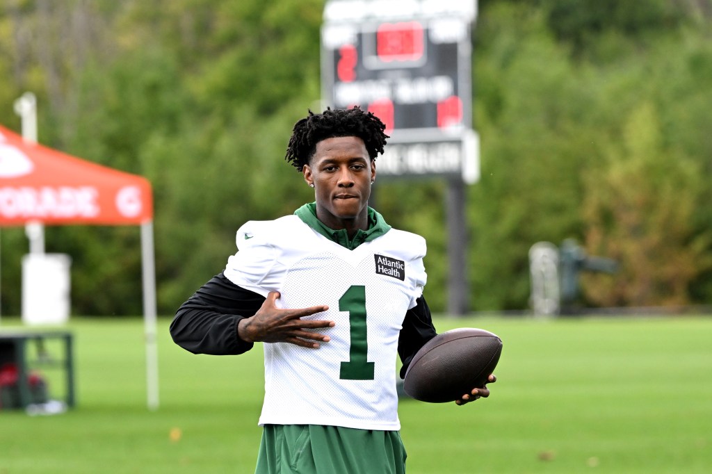 Sauce Gardner, Jets cornerback, at practice.