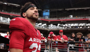 Cardinals' Joey Blount...