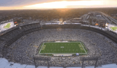 NFL holds 'moment of reflection' after Charlie Kirk assassination