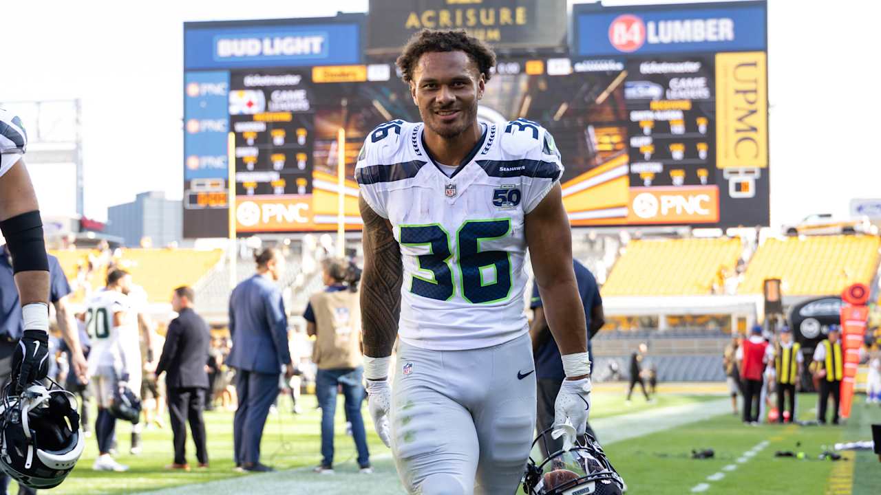 George Holani’s ‘Crazy’ Special Teams Touchdown Help Seahawks Take Control In Win Over Steelers