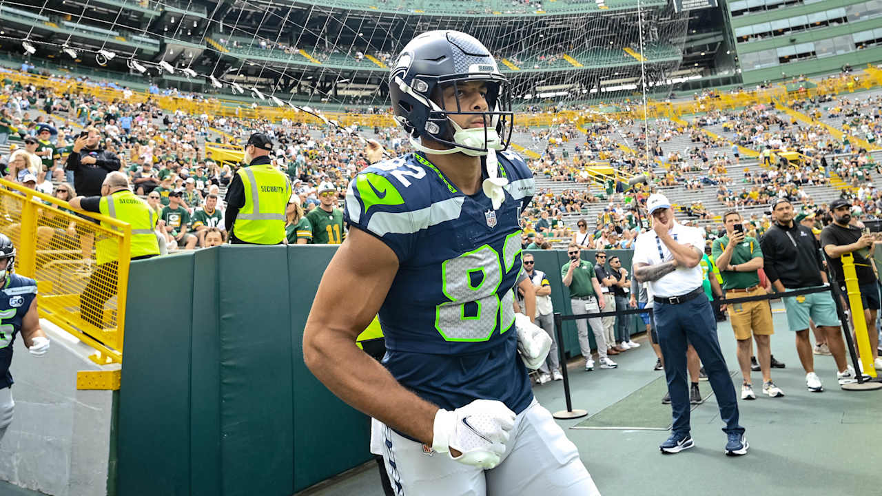 Seahawks Sign WR Cody White Off Practice Squad, Add RB Khalil Herbert To Practice Squad