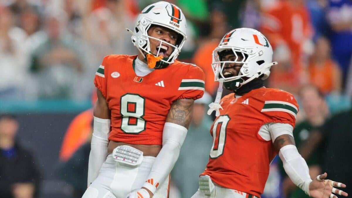 No. 4 Miami subdues Florida: Hurricanes handle business as Gators fall to 1-3 for first time since 1989