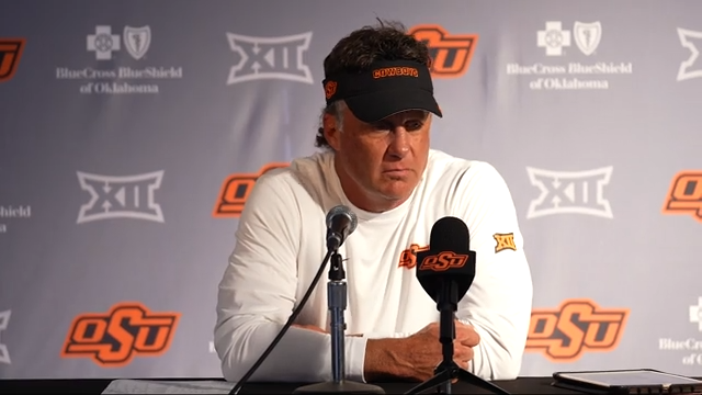 Cowboys head coach Mike Gundy reacts after Oklahoma State’s 69-3 loss to Oregon