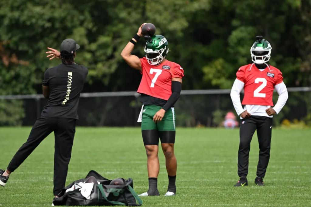 Justin Fields' health will determine Jets' starting QB in Week 4