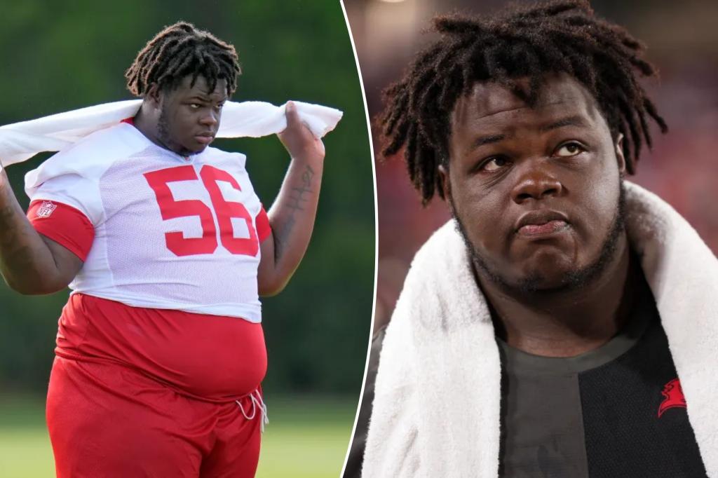 Buccaneers bringing back 450-pound Desmond Watson