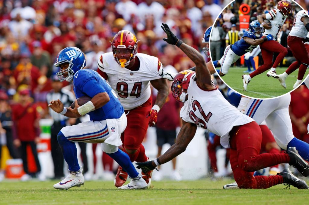 Giants' woeful offensive line already neutralizing their vaunted strength