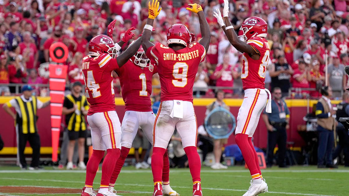 Chiefs players celebrate