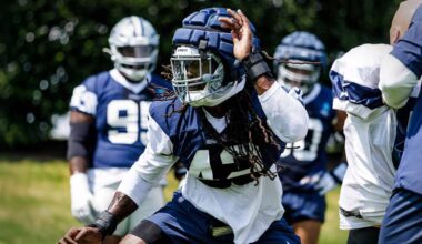 Clowney set to debut for Cowboys against Packers