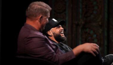 Bucs Host 'Raise The Flags' Premiere Event in Advance of 50th Season Documentary