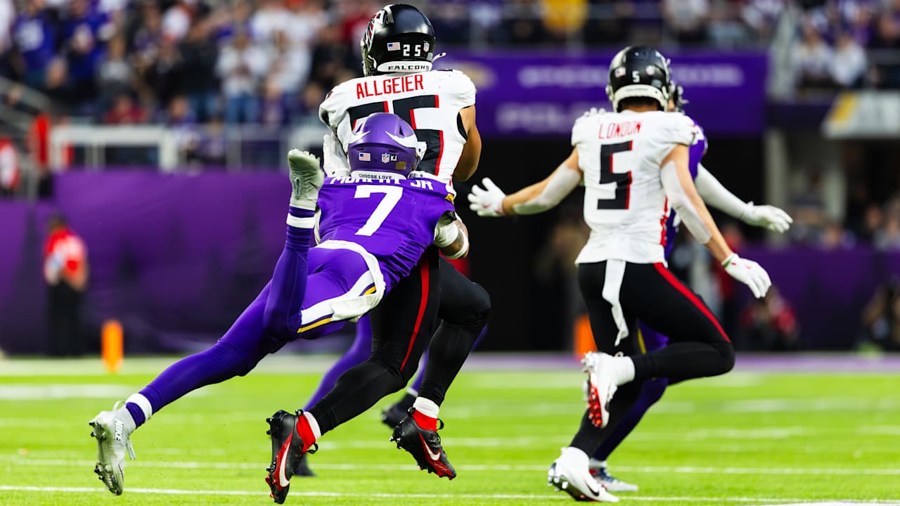 Vikings Picked by Most in Home Opener Against Falcons