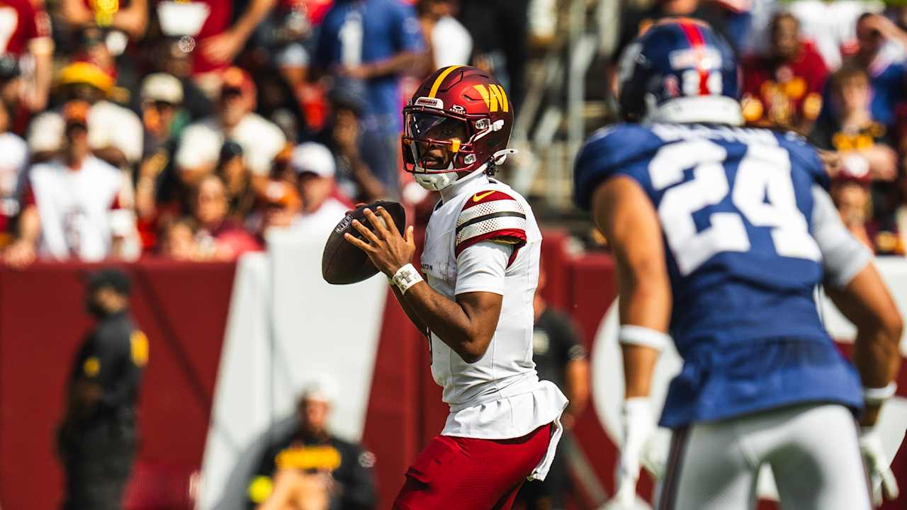 4 of Jayden Daniels' best throws from Week 1