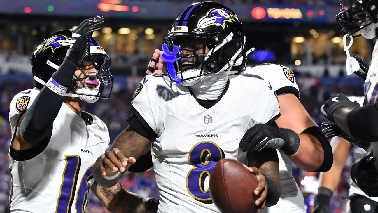 NFL execs predict award winners for 2025: MVP, top rookies