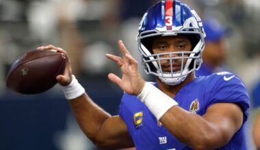 Giants' Russell Wilson answers 'the call,' stars in OT loss