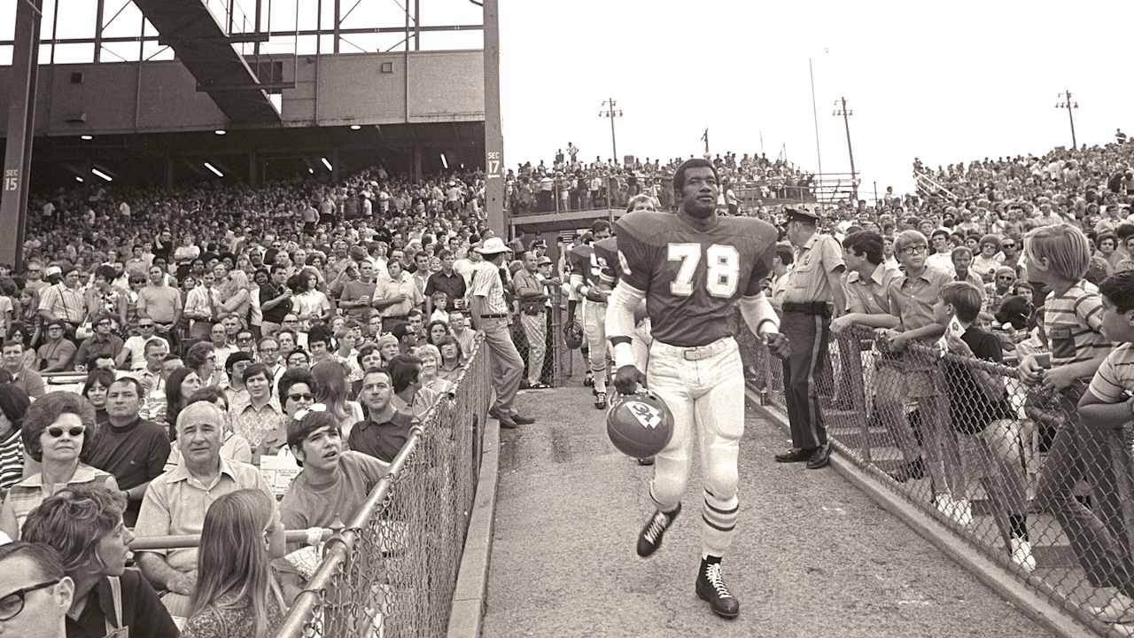 The First Regular Season Game in KC