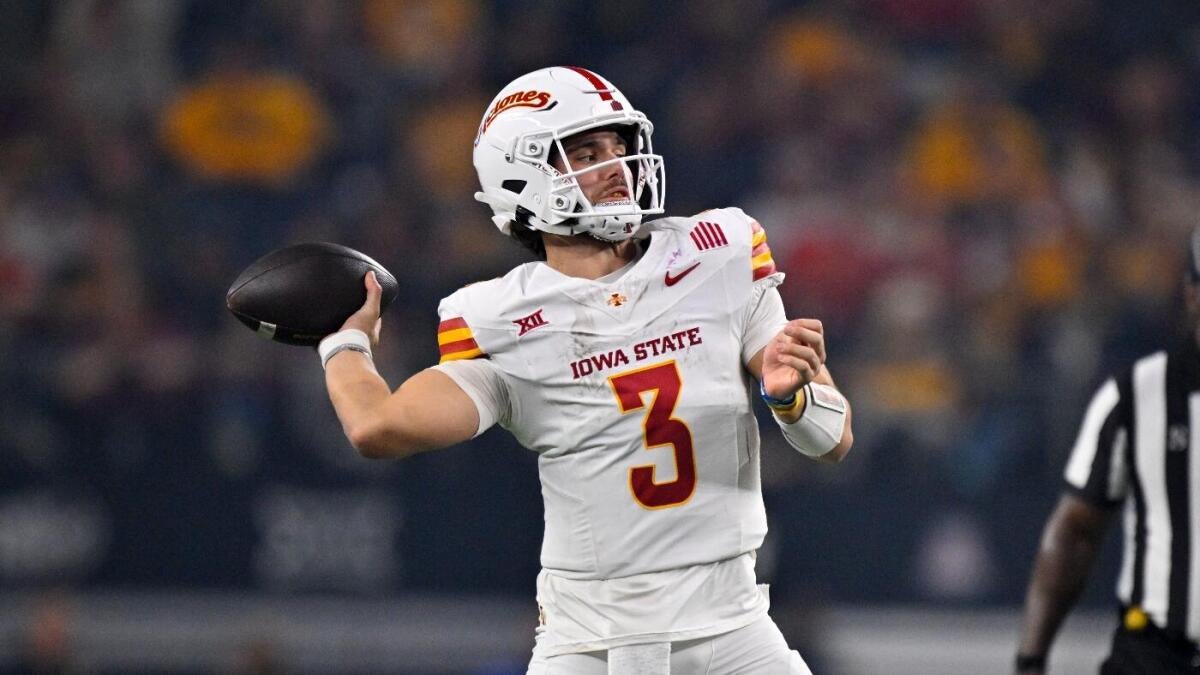 College football parlay picks for Week 2: Best money line plays include Iowa vs. Iowa State, UNLV vs. UCLA