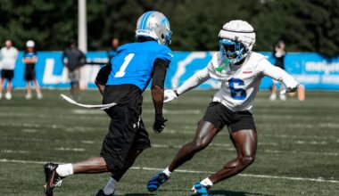 Name 1 Detroit Lions player to watch on offense, defense & special teams