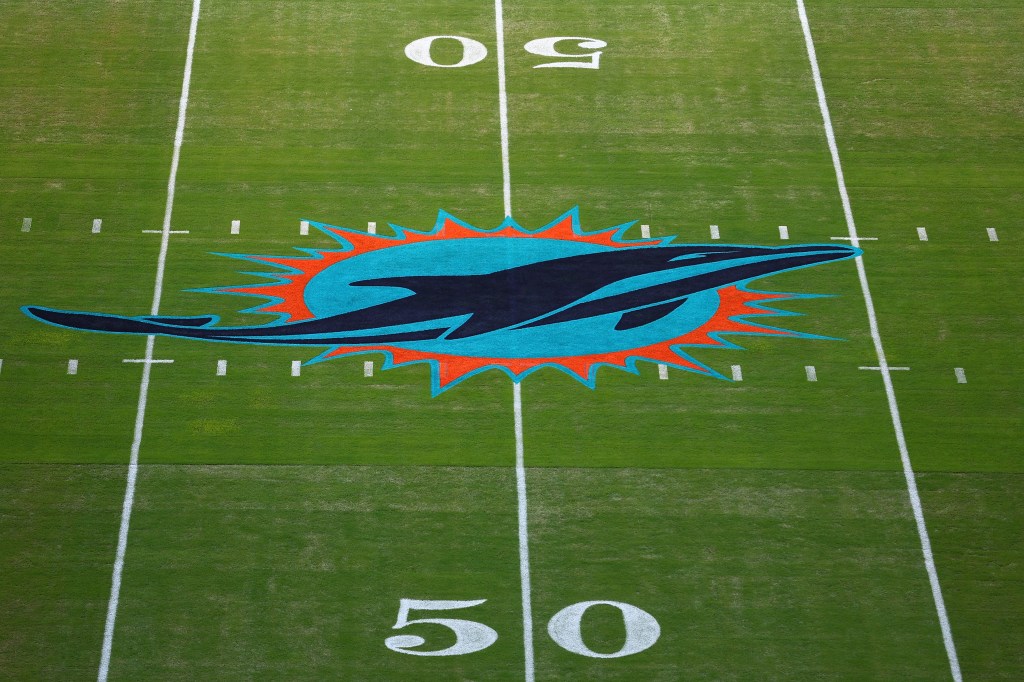 Miami Dolphins 27, New York Jets 21 – Sun Sentinel